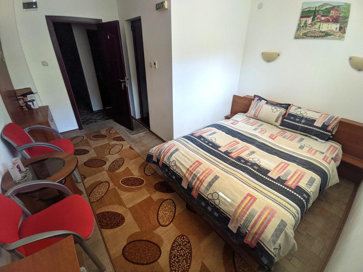 Guest House Perla Μπάτσκοβο Εξωτερικό φωτογραφία