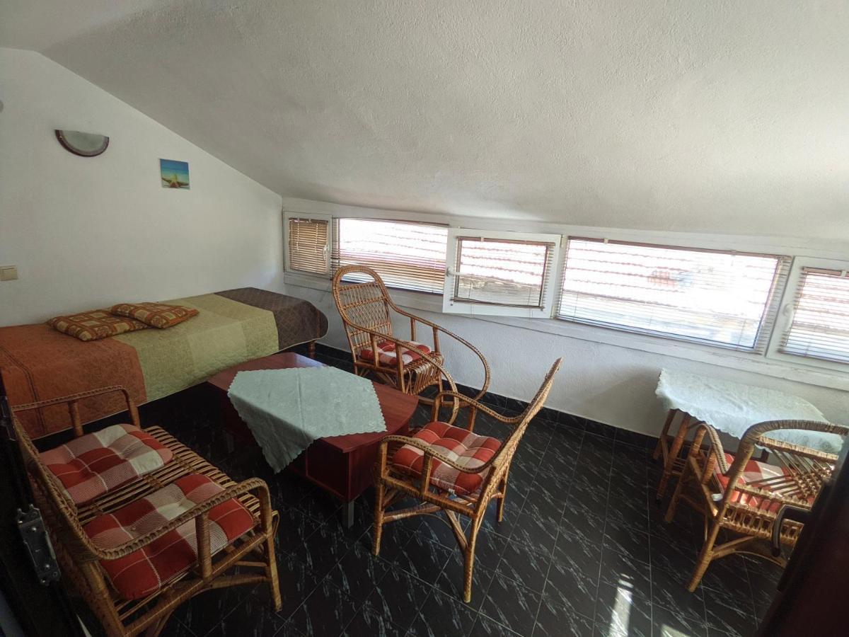 Guest House Perla Μπάτσκοβο Εξωτερικό φωτογραφία