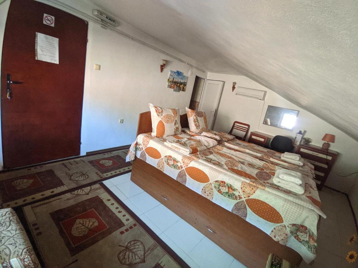 Guest House Perla Μπάτσκοβο Εξωτερικό φωτογραφία