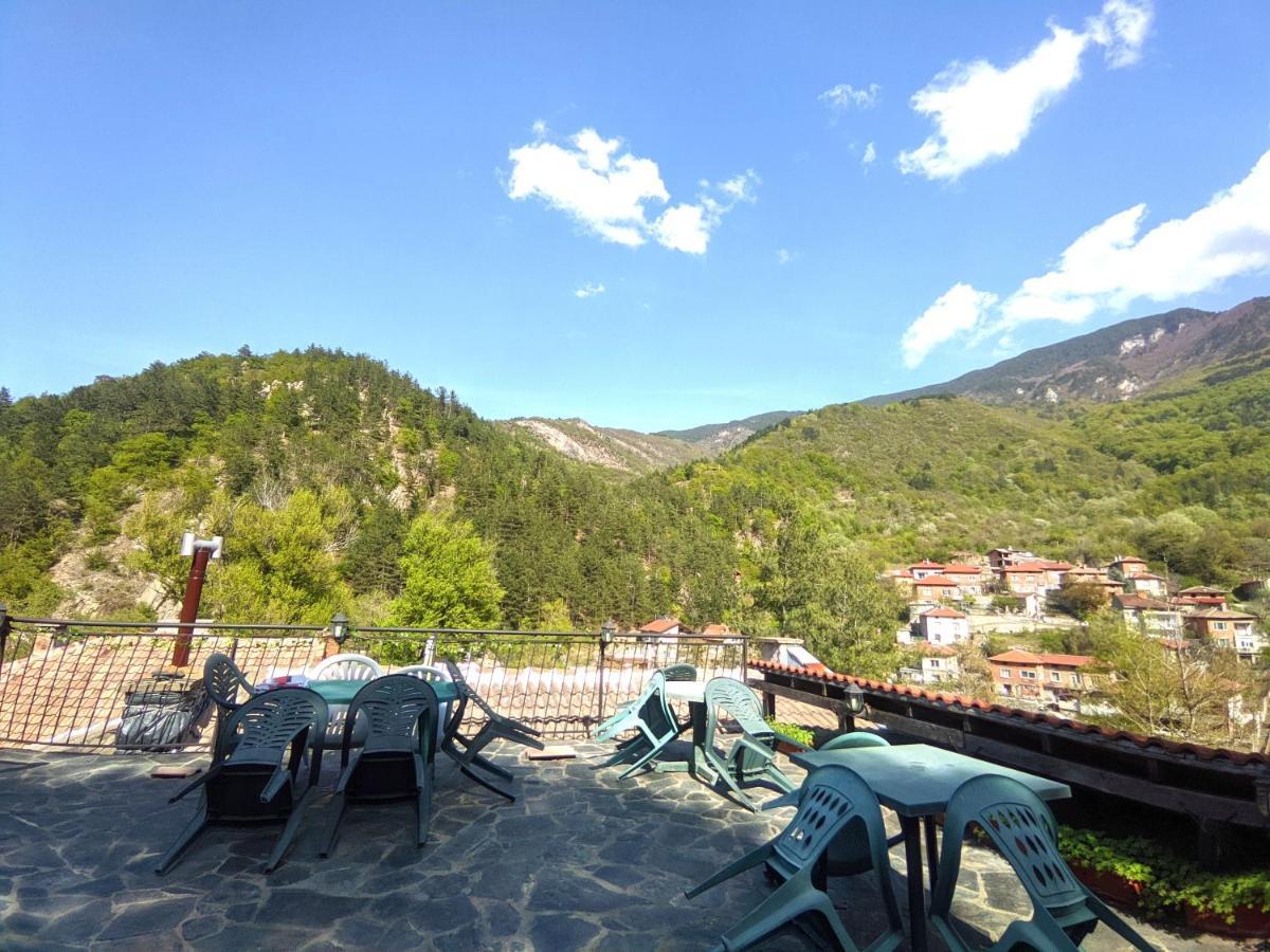 Guest House Perla Μπάτσκοβο Εξωτερικό φωτογραφία