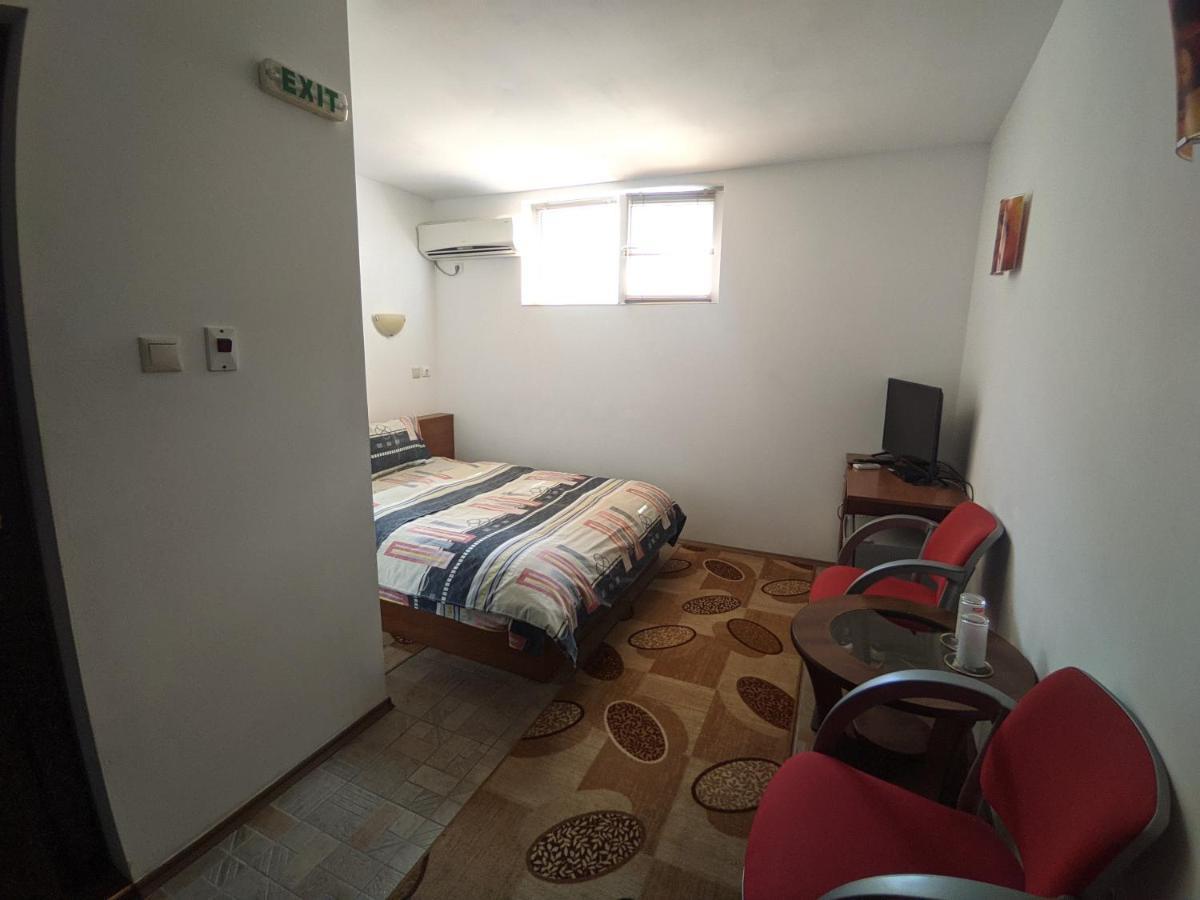 Guest House Perla Μπάτσκοβο Εξωτερικό φωτογραφία