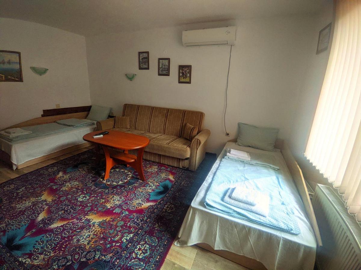 Guest House Perla Μπάτσκοβο Εξωτερικό φωτογραφία