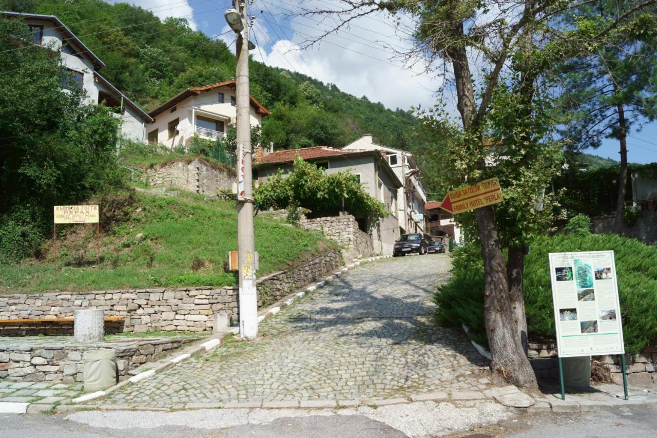 Guest House Perla Μπάτσκοβο Εξωτερικό φωτογραφία