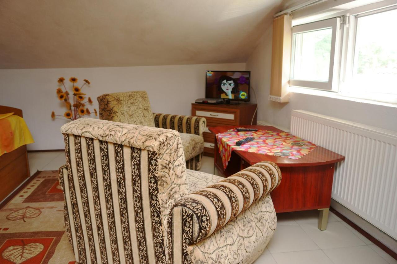 Guest House Perla Μπάτσκοβο Εξωτερικό φωτογραφία